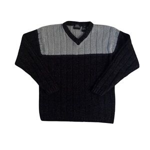 Ash Creek Men's Two-Tone Gray and Black V-Neck Sweater